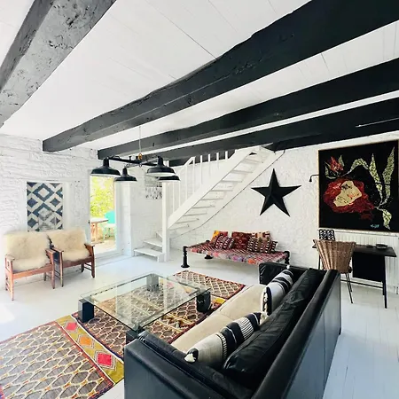 Nyaraló Maison Quercus *